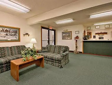 Super 8 Charles City